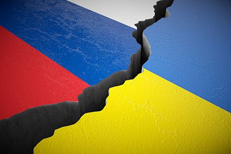 Warship guarding pipelines attacked by Ukraine craft