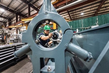 STATS Group expands North American manufacturing with major Texas investment